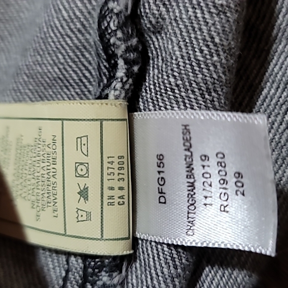 7 For All Mankind Jumper, Size 18 months - Picture 7 of 7